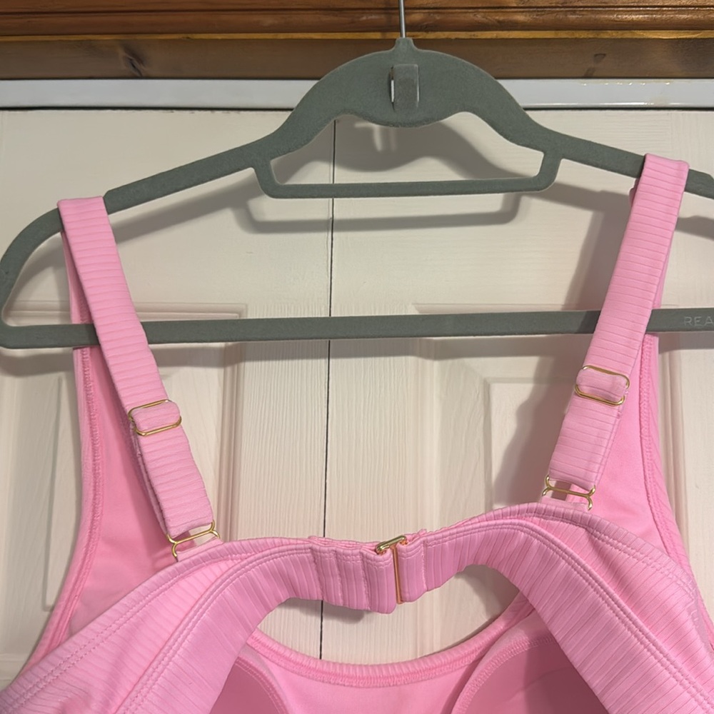 Xhilaration Bubblegum Pink Bikini Top - Picture 3 of 4